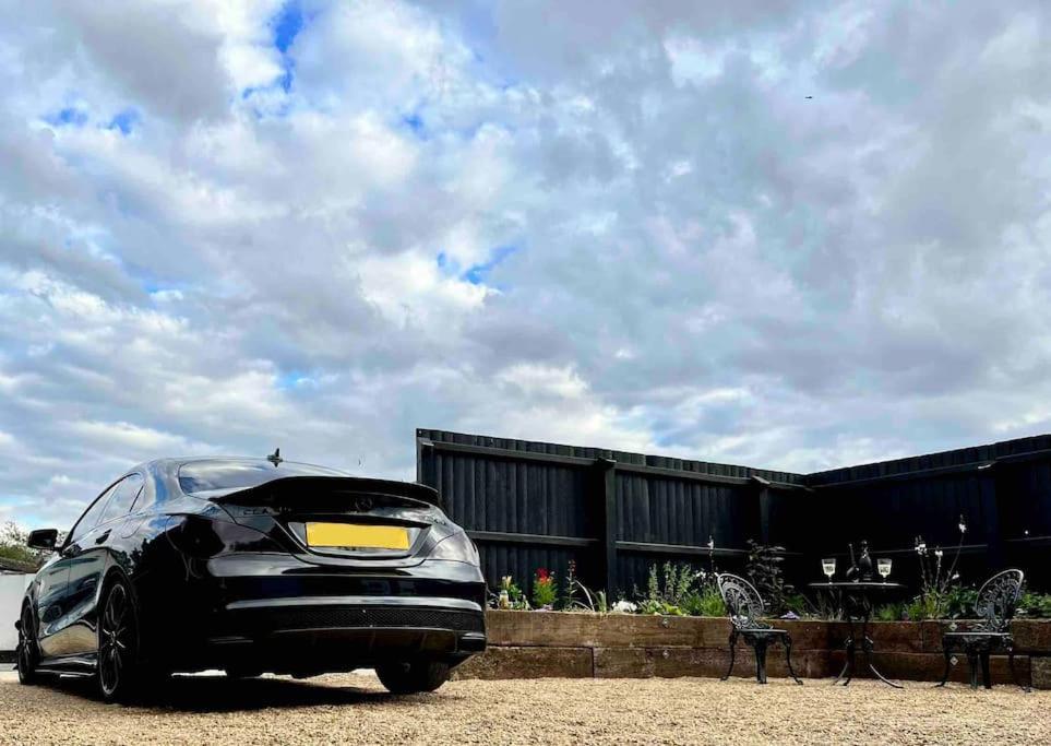 The Saddle Inn, Snetterton Circuit ノリッチ エクステリア 写真